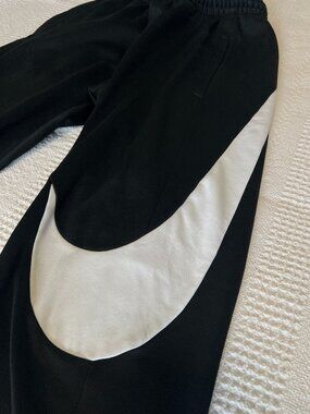 Nike Therma Cuffed Pants Size Small Men